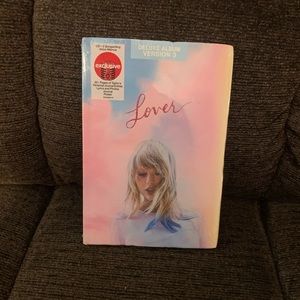Taylor Swift Lover Deluxe Album Version 3